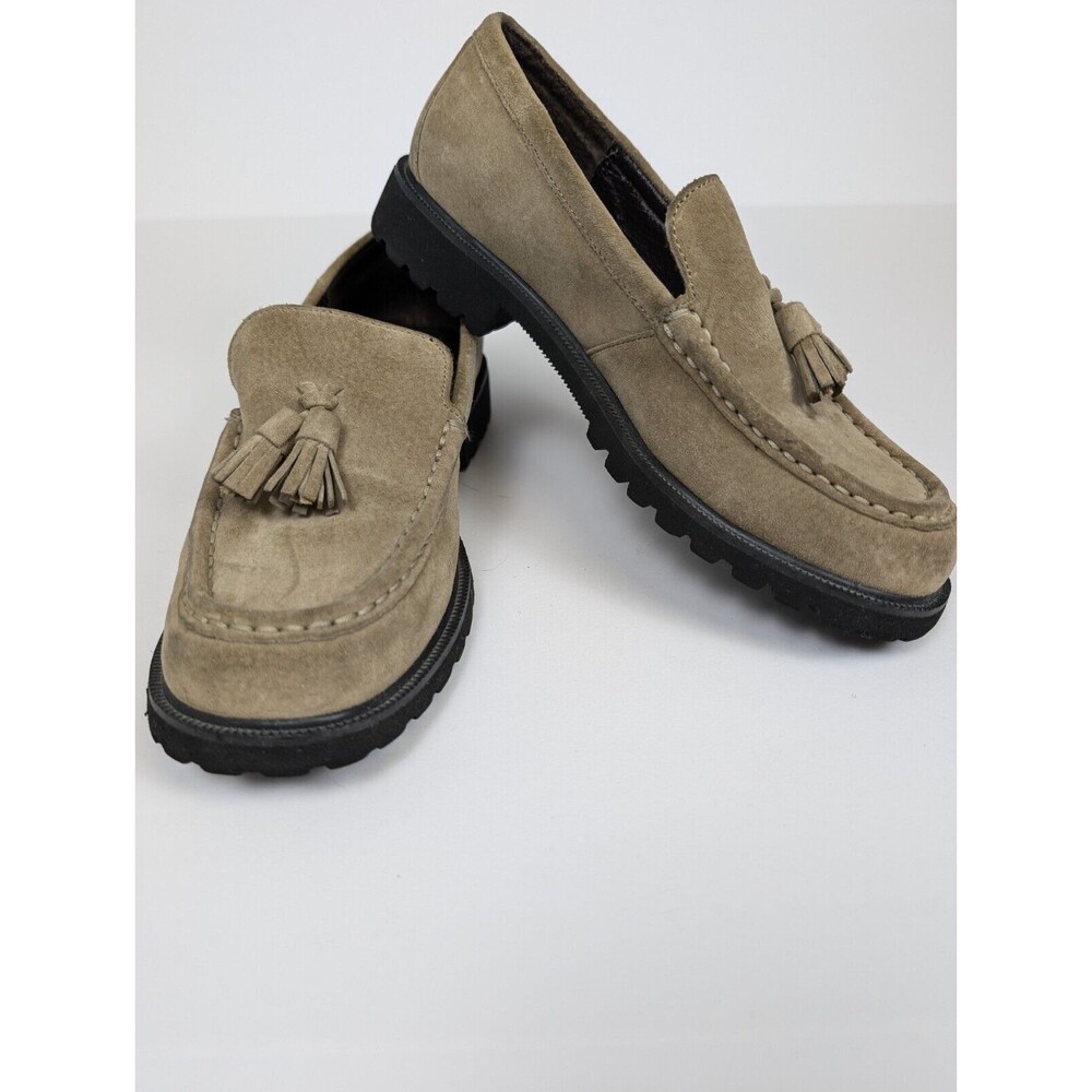 LL Bean Tasseled Leather Loafers Moccasins Women 7 M Tan Suede Rubber Soles